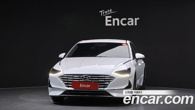 Hyundai Sonata гибрид (DN8) Modern, 2022 3
