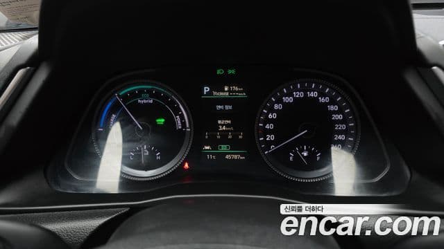 Hyundai Sonata гибрид (DN8) Modern, 2022 8