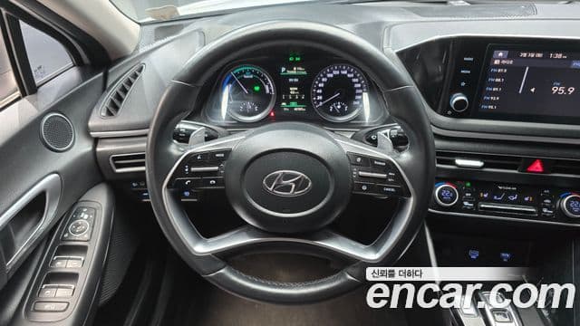 Hyundai Sonata гибрид (DN8) Modern, 2022 14