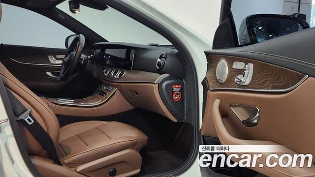 Mercedes-Benz E-класс W213 Exclusive, 2022 12
