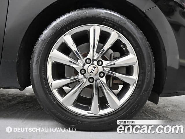 Kia The / новый New Carnival Special, 2019 все фото