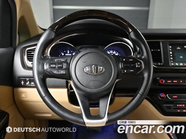 Kia The / новый New Carnival Special, 2019 13