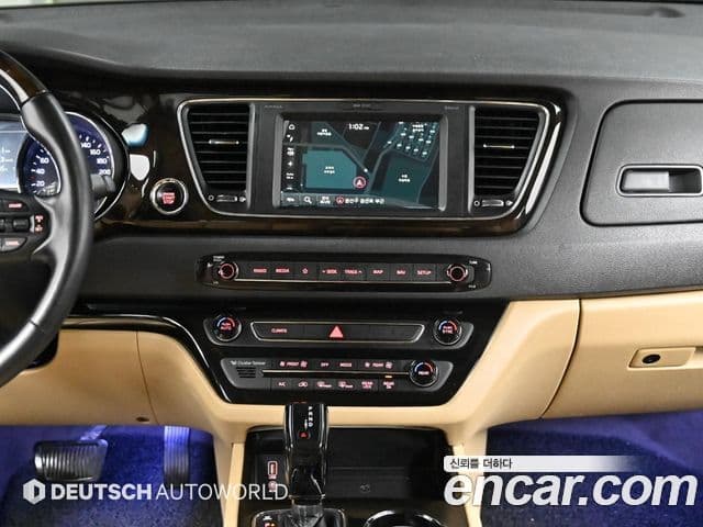 Kia The / новый New Carnival Special, 2019 14