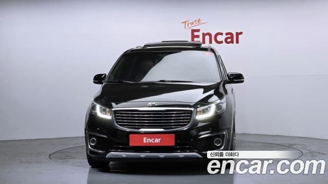 Kia All New Carnival Noblesse, 2017 3