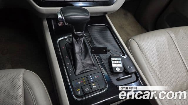 Kia All New Carnival Noblesse, 2017 9