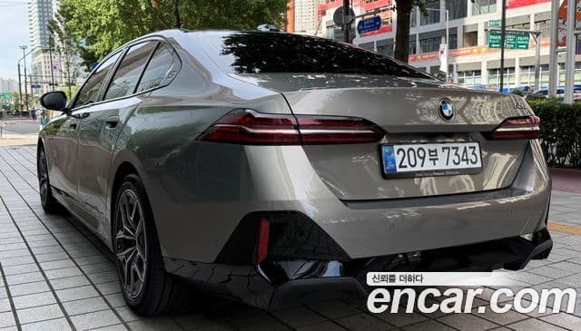 BMW 5시리즈 (G60) 520i M Sport, 2025 6