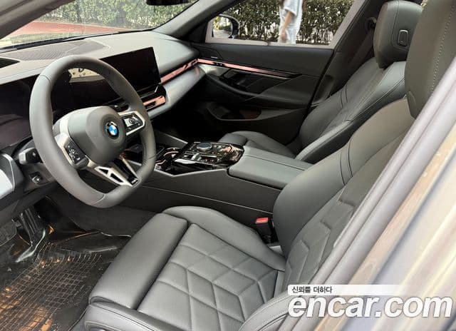 BMW 5시리즈 (G60) 520i M Sport, 2025 7