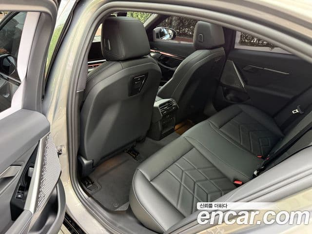 BMW 5시리즈 (G60) 520i M Sport, 2025 11