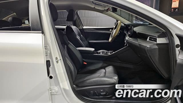 Kia K5 3세대 Trendy, 2020 11