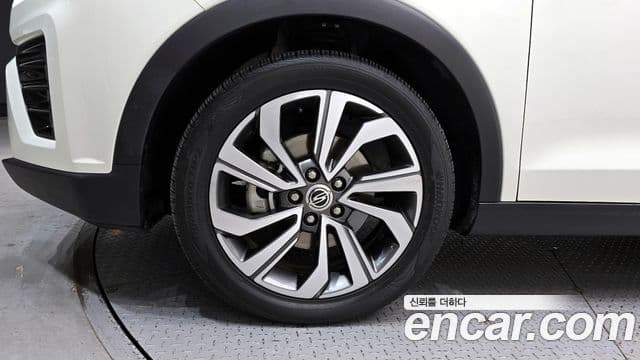 KG모빌리티(SsangYong) Berry New Tivoli V5, 2021 все фото