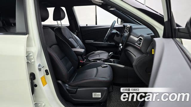 KG모빌리티(SsangYong) Berry New Tivoli V5, 2021 10