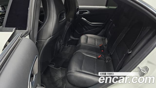 Mercedes-Benz CLA-класс C117 CLA250 4MATIC, 2017 11