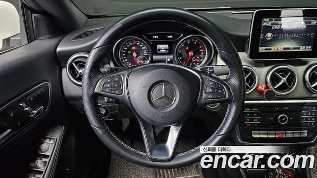 Mercedes-Benz CLA-класс C117 CLA250 4MATIC, 2017 13