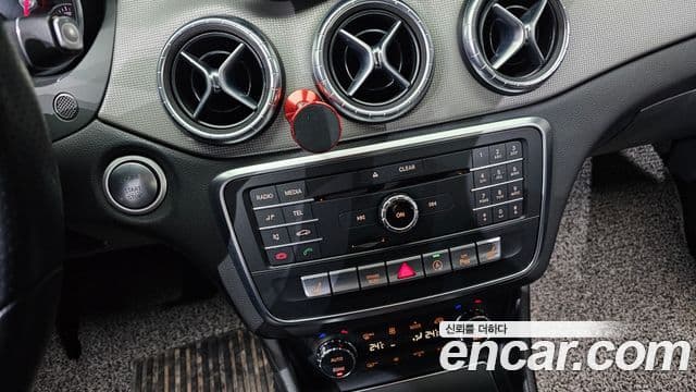 Mercedes-Benz CLA-класс C117 CLA250 4MATIC, 2017 16