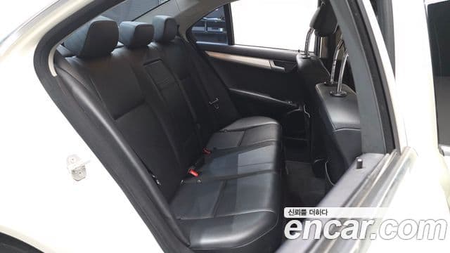 Mercedes-Benz C-класс W204 Avantgarde, 2012 12