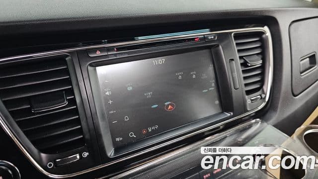 Kia All New Carnival Noblesse, 2017 14