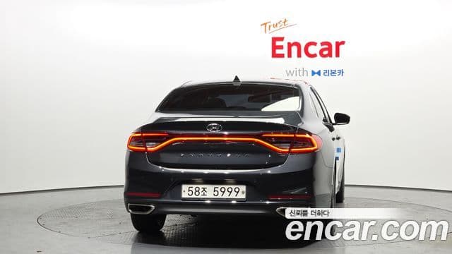 Hyundai Grandeur IG Premium, 2019 4