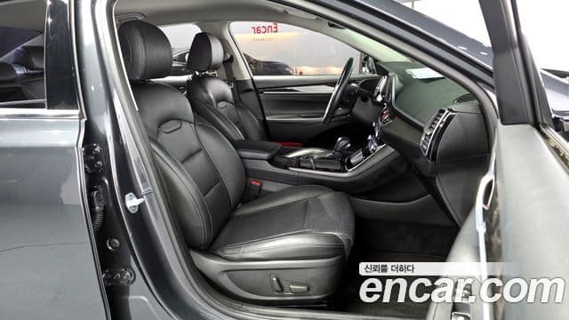 Hyundai Grandeur IG Premium, 2019 11