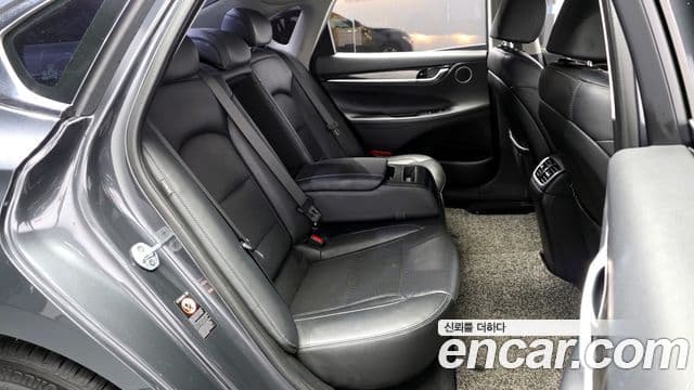 Hyundai Grandeur IG Premium, 2019 12