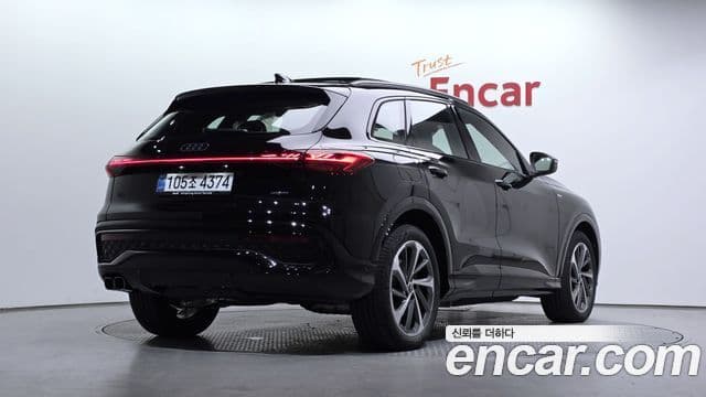 Audi Q5 (80A) 40 TDI Quattro S Line чёрный Edition, 2026 2