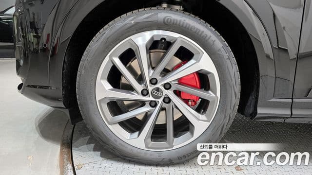 Audi Q5 (80A) 40 TDI Quattro S Line чёрный Edition, 2026 все фото