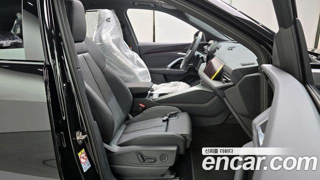 Audi Q5 (80A) 40 TDI Quattro S Line чёрный Edition, 2026 10