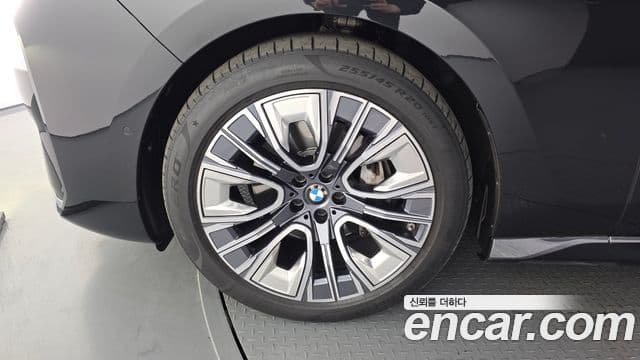 BMW 7시리즈 (G70) 740d xDrive Design Pure Excellence, 2023 все фото