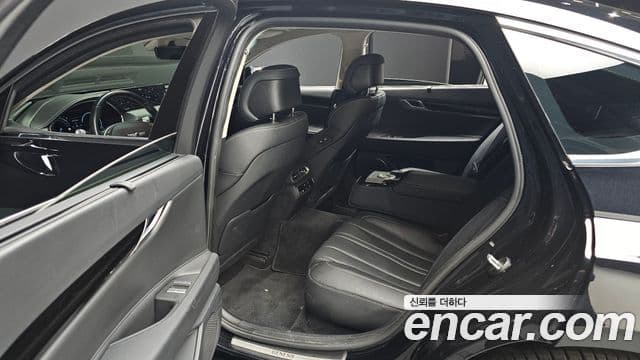 Genesis G80 (RG3) бензин 2.5 турбо AWD, 2022 12