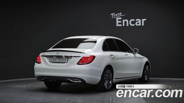 Mercedes-Benz C-класс W205 Avantgarde, 2018 2