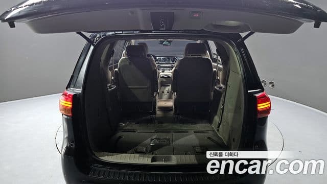 Kia All New Carnival President, 2016 20