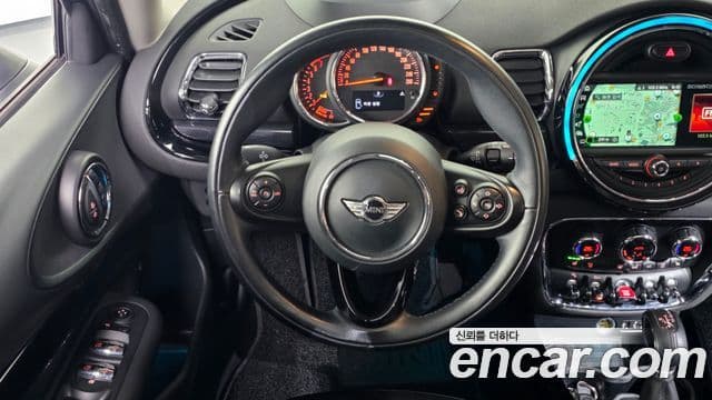 Mini Cooper 클럽맨 2세대, 2018 13
