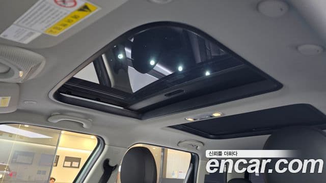 Mini Cooper 클럽맨 2세대, 2018 18