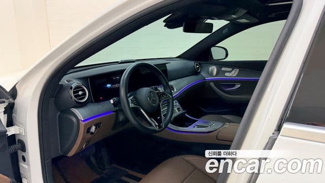 Mercedes-Benz E-класс W213 Avantgarde, 2022 13
