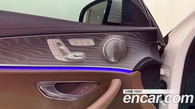 Mercedes-Benz E-класс W213 Avantgarde, 2022 20