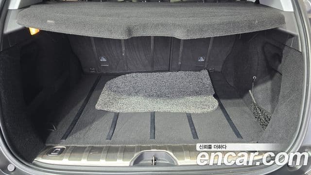 Peugeot 2008 1.6 e-HDi Felline L, 2015 20