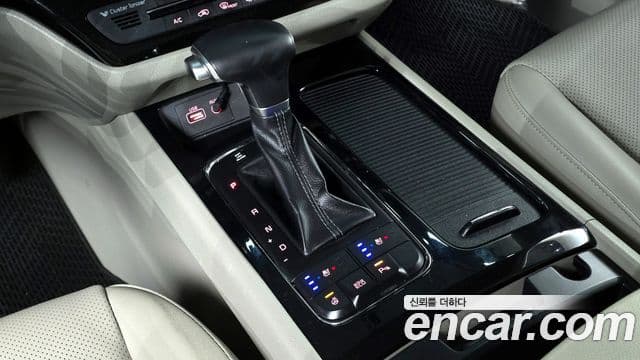 Kia All New Carnival Prestige, 2017 9