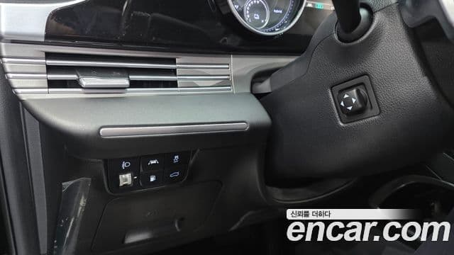 Hyundai The / новый New Grandeur IG гибрид Exclusive, 2022 17