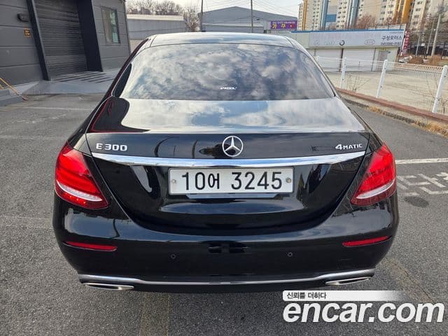 Mercedes-Benz E-класс W213 Exclusive, 2018 2