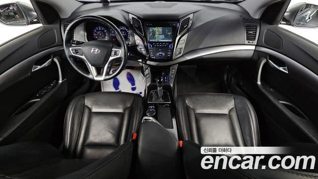 Hyundai i40 살룬 PYL, 2014 7