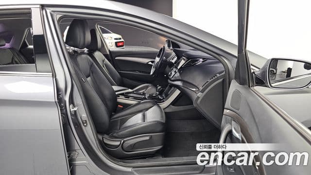 Hyundai i40 살룬 PYL, 2014 12