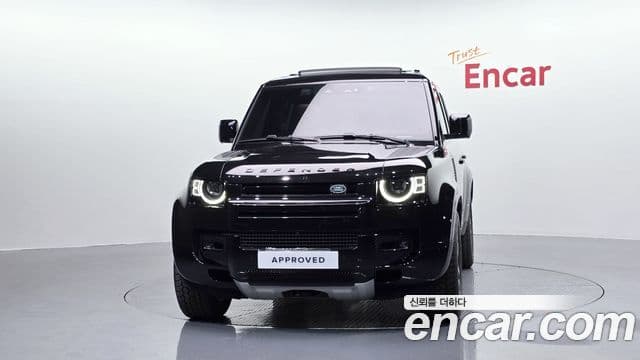 Land Rover Defender (L663) 110 P400 X, 2025 3