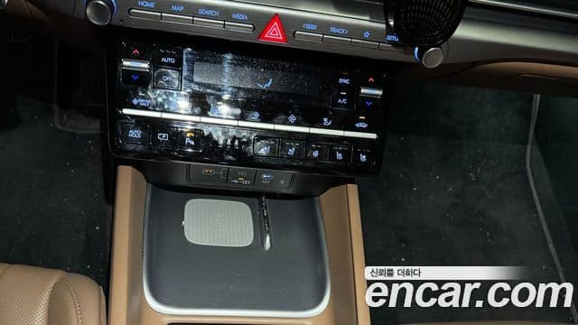 Hyundai Grandeur гибрид (GN7) Premium, 2024 8