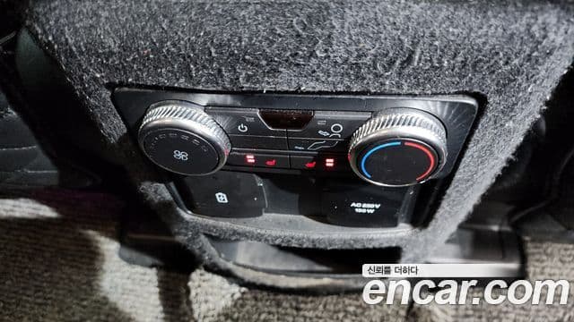 Ford Explorer 6세대 2.3 Limited 4WD, 2020 18