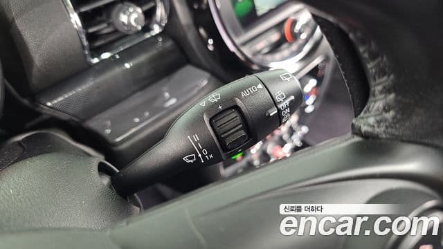 Mini Cooper 클럽맨 2세대, 2018 17