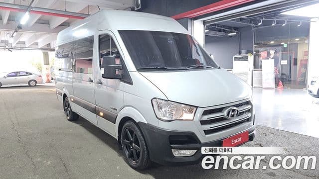 Hyundai 쏠라티 Deluxe, 2018 1