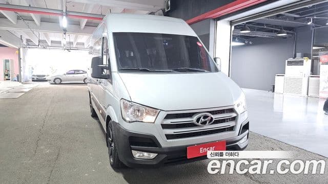 Hyundai 쏠라티 Deluxe, 2018 3