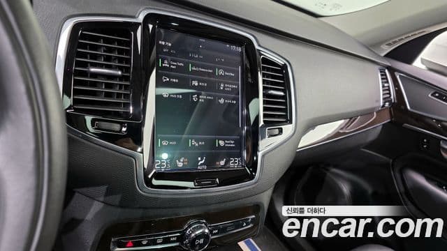 Volvo XC90 2세대 D5 Momentum, 2019 14
