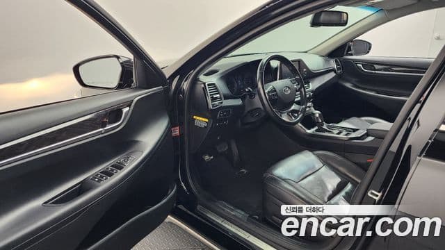 Hyundai Grandeur IG 3.0 LPi Modern (арендный автомобиль), 2019 10