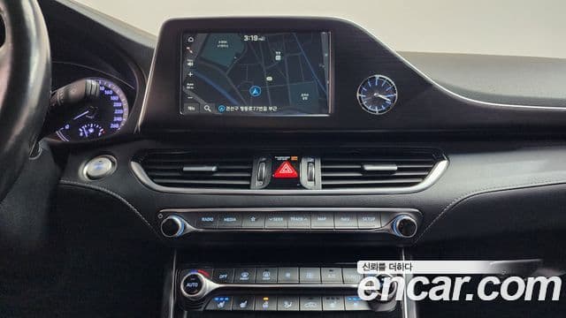 Hyundai Grandeur IG 3.0 LPi Modern (арендный автомобиль), 2019 15