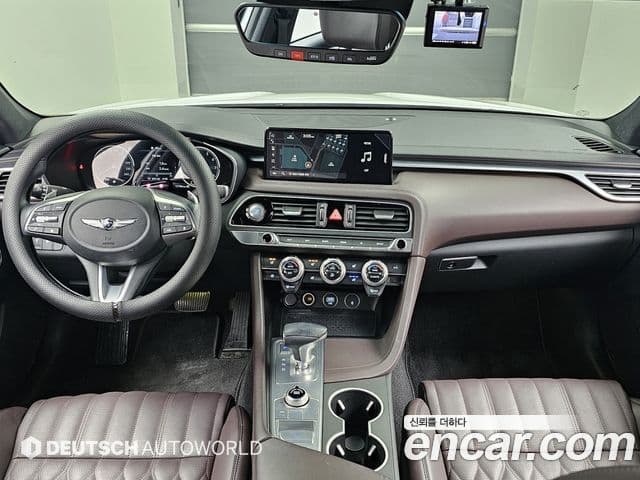 Genesis The / новый New G70, 2023 все фото